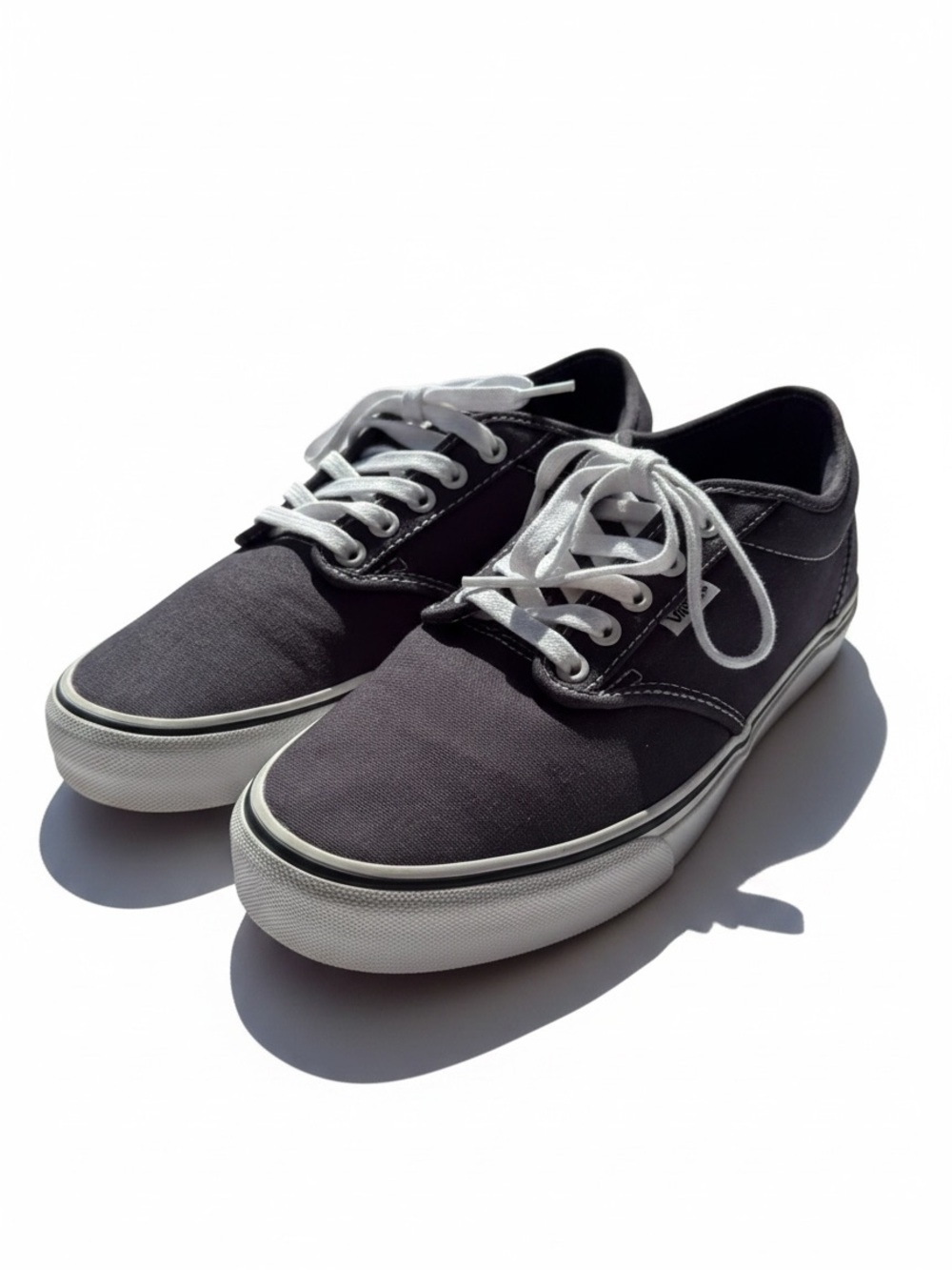 Vans Women’s Navy Blue Canvas Low-Top Sneakers with White Soles Sz 9
